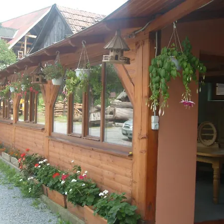 Lidia Vendeghaz Bed & Breakfast